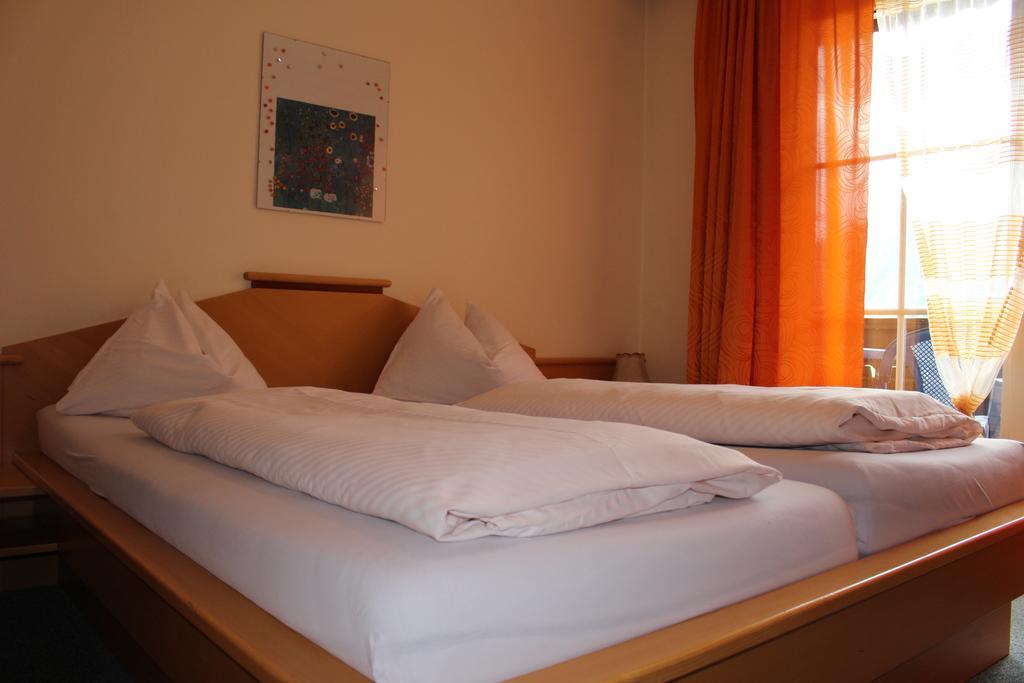 Gasthof-Hotel Winkler Mühldorf エクステリア 写真