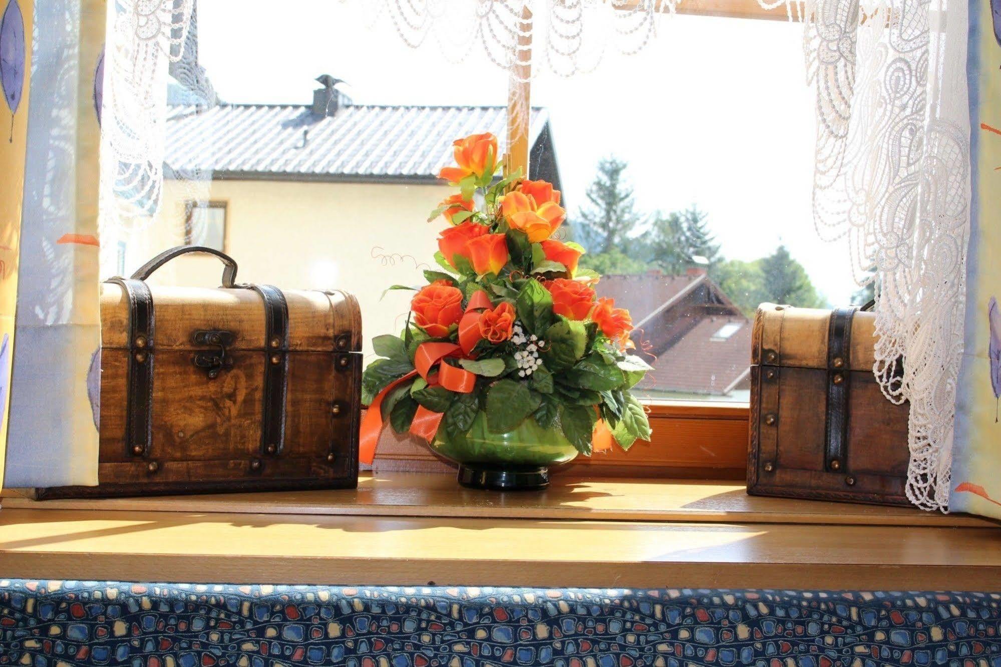 Gasthof-Hotel Winkler Mühldorf エクステリア 写真