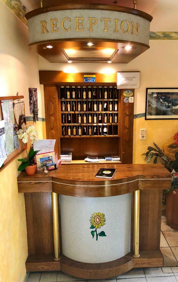 Gasthof-Hotel Winkler Mühldorf エクステリア 写真